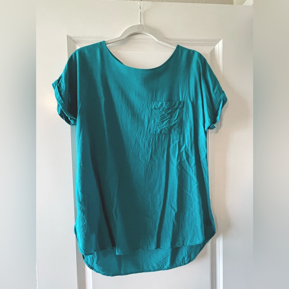 Loft Short Sleeve Shirt Size Small